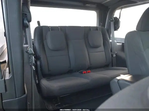 1C4GJXAG9KW604744 2019 JEEP WRANGLER - Image 8