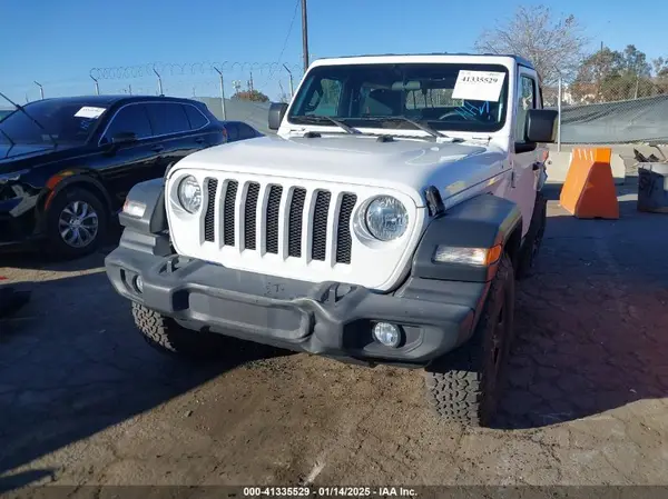 1C4GJXAN7LW201040 2020 JEEP WRANGLER - Image 2
