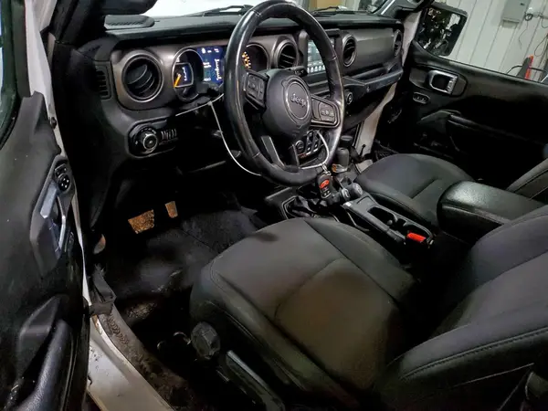 1C4GJXAN8MW860584 2021 JEEP WRANGLER - Image 8