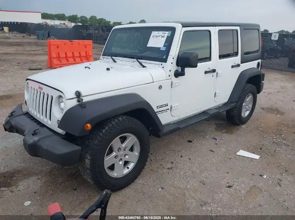 1C4HJWDG1HL703529 2017 JEEP WRANGLER - Image 2