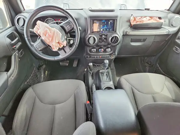 1C4HJWDG2HL655264 2017 JEEP WRANGLER - Image 8