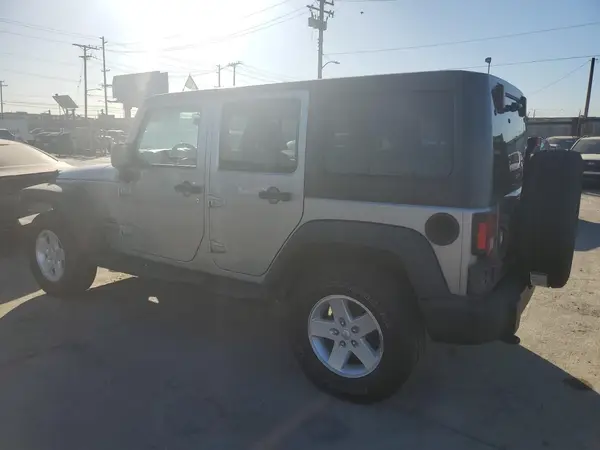 1C4HJWDG2HL753565 2017 JEEP WRANGLER - Image 2