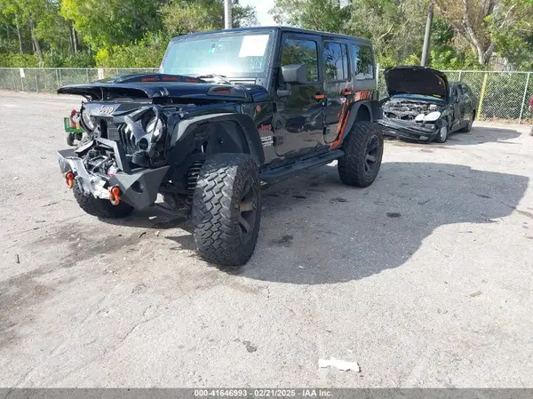 1C4HJWDG3HL608163 2017 JEEP WRANGLER - Image 2