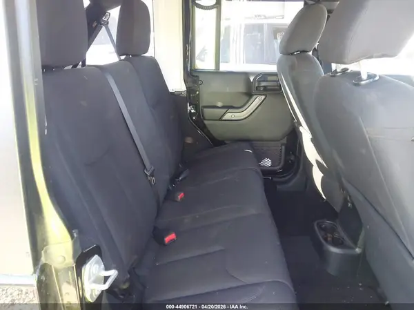 1C4HJWDG3HL662384 2017 JEEP WRANGLER - Image 8