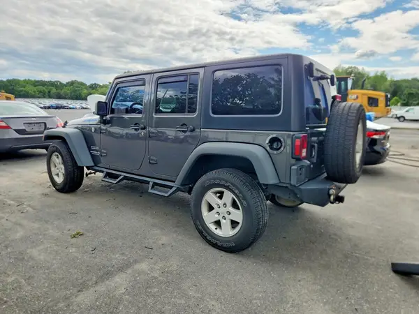 1C4HJWDG3HL739416 2017 JEEP WRANGLER - Image 2