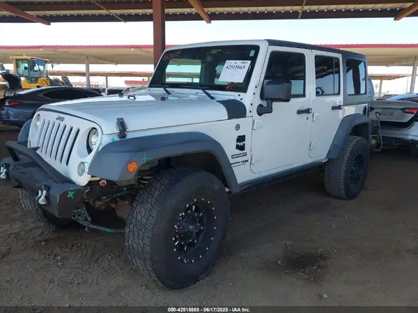1C4HJWDG4JL864639 2018 JEEP WRANGLER - Image 2