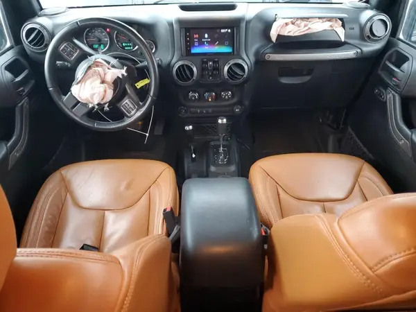 2016 JEEP WRANGLER auction photo 8