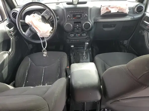1C4HJWDG5JL856906 2018 JEEP WRANGLER - Image 8