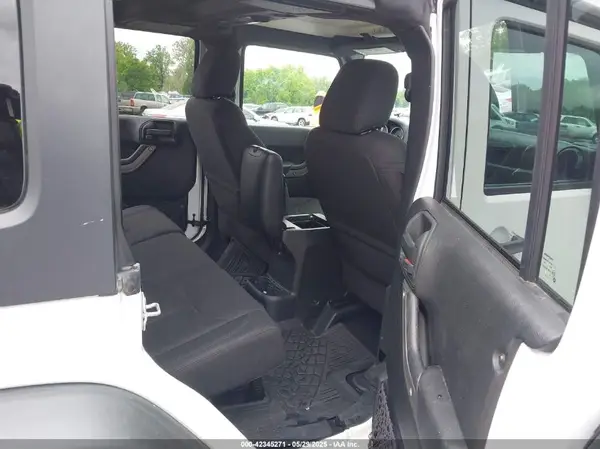 1C4HJWDG7GL238107 2016 JEEP WRANGLER - Image 8