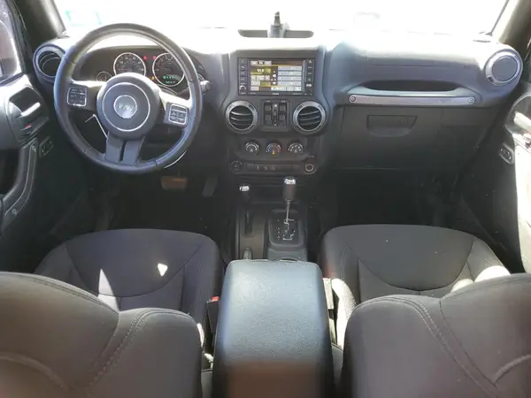 1C4HJWDG7HL683898 2017 JEEP WRANGLER - Image 8
