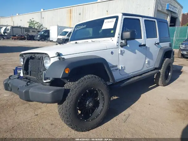 1C4HJWDG8JL928813 2018 JEEP WRANGLER - Image 2