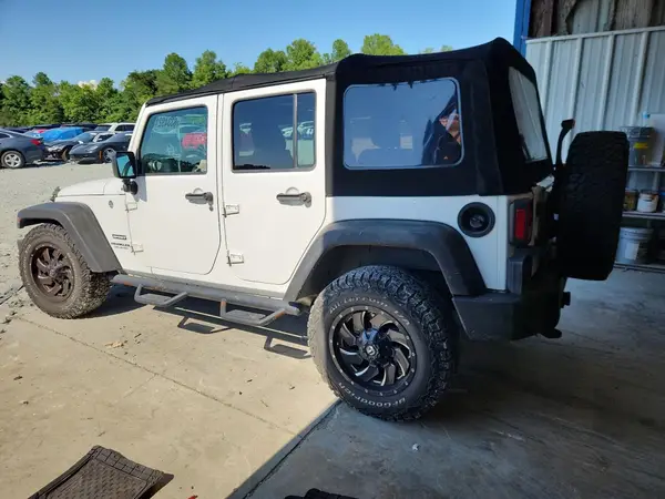 1C4HJWDG9GL205111 2016 JEEP WRANGLER - Image 2