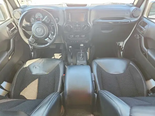 1C4HJWEG0HL607759 2017 JEEP WRANGLER - Image 8