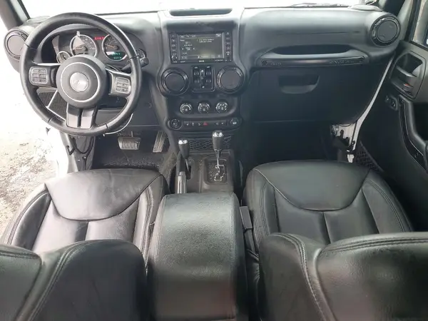 1C4HJWEG0HL640356 2017 JEEP WRANGLER - Image 8