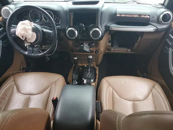 1C4HJWEG0HL641068 2017 JEEP WRANGLER - Image 8