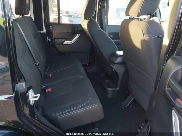 1C4HJWEG0JL810480 2018 JEEP WRANGLER - Image 8