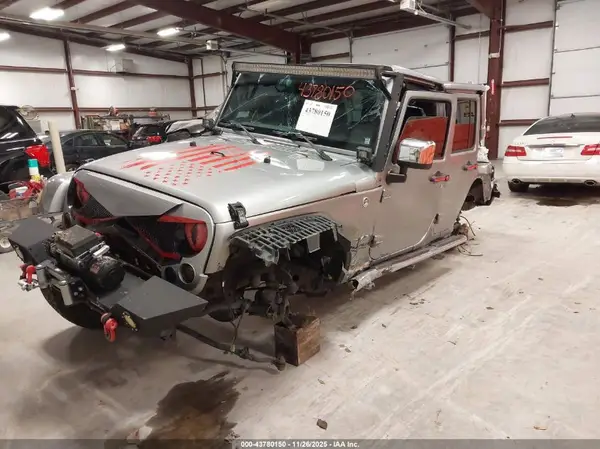 1C4HJWEG1GL186875 2016 JEEP WRANGLER - Image 2