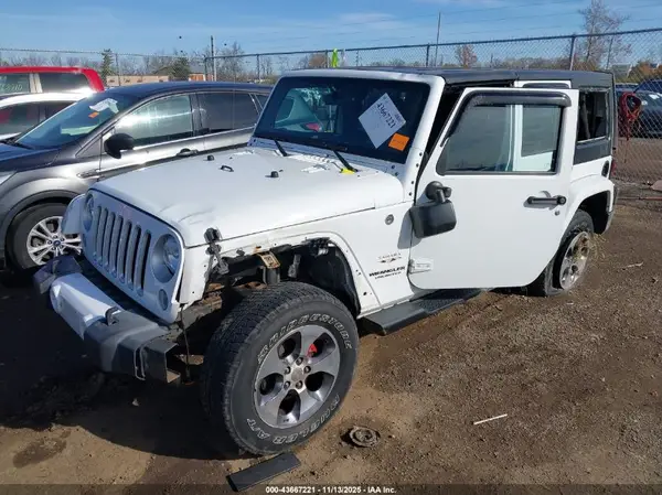 1C4HJWEG2GL156929 2016 JEEP WRANGLER - Image 2