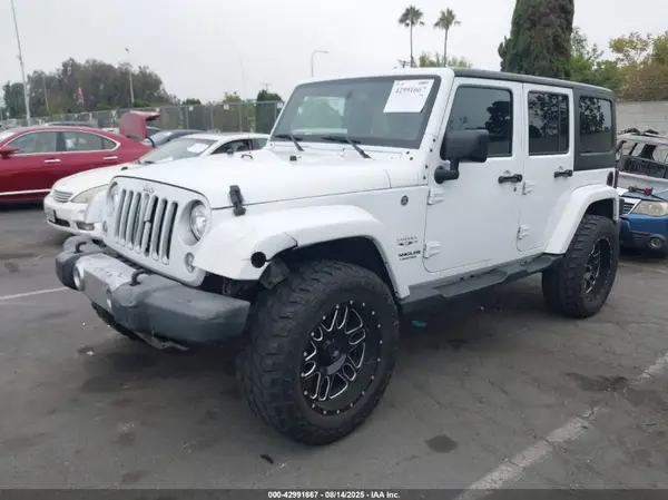 1C4HJWEG2HL636485 2017 JEEP WRANGLER - Image 2