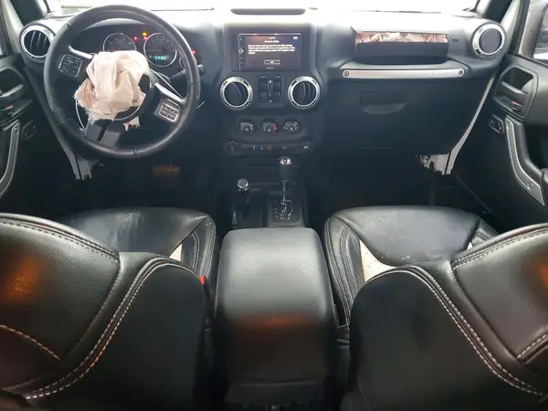 1C4HJWEG3HL624863 2017 JEEP WRANGLER - Image 8