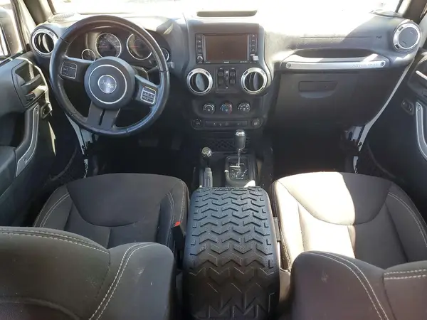 1C4HJWEG3HL626452 2017 JEEP WRANGLER - Image 8