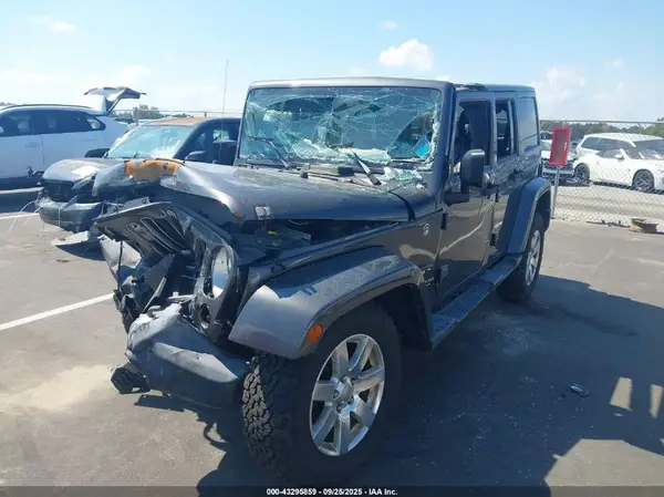 1C4HJWEG4GL158231 2016 JEEP WRANGLER - Image 2
