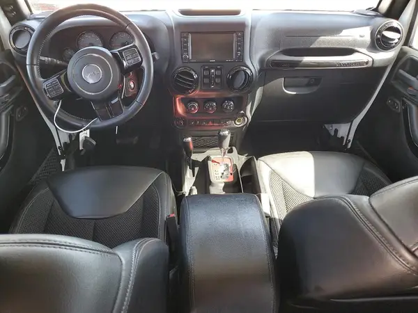 1C4HJWEG6HL629636 2017 JEEP WRANGLER - Image 8