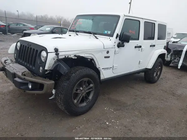 1C4HJWEG7GL245590 2016 JEEP WRANGLER - Image 2