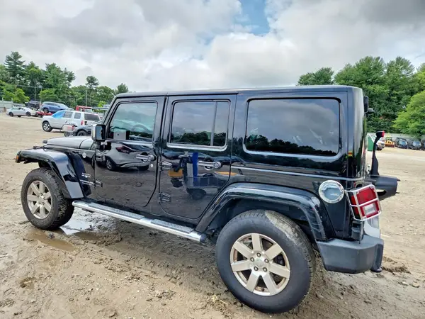1C4HJWEG7HL666307 2017 JEEP WRANGLER - Image 2