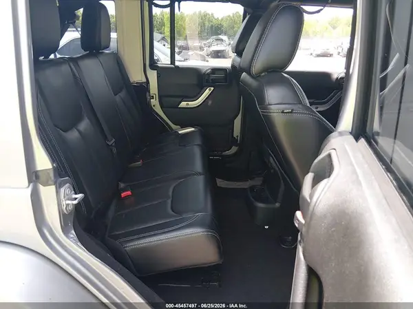 1C4HJWEG7HL738557 2017 JEEP WRANGLER - Image 8