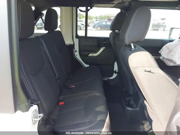1C4HJWEG8GL313041 2016 JEEP WRANGLER - Image 8