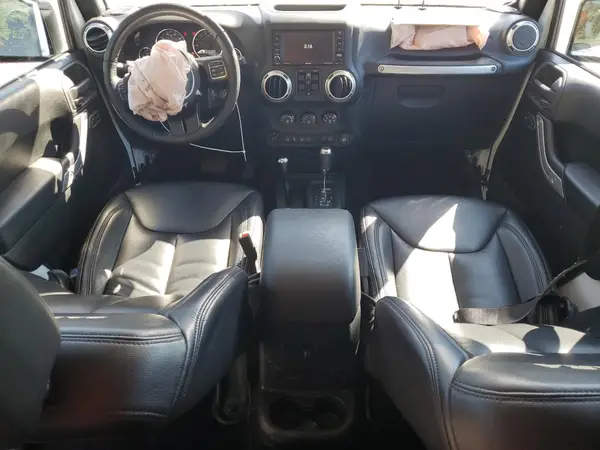 1C4HJWEG8HL734839 2017 JEEP WRANGLER - Image 8