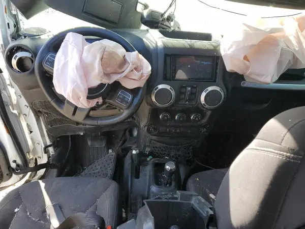 1C4HJWEG8JL929572 2018 JEEP WRANGLER - Image 8