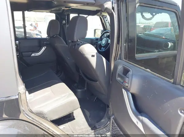 1C4HJWEG9GL102561 2016 JEEP WRANGLER - Image 8