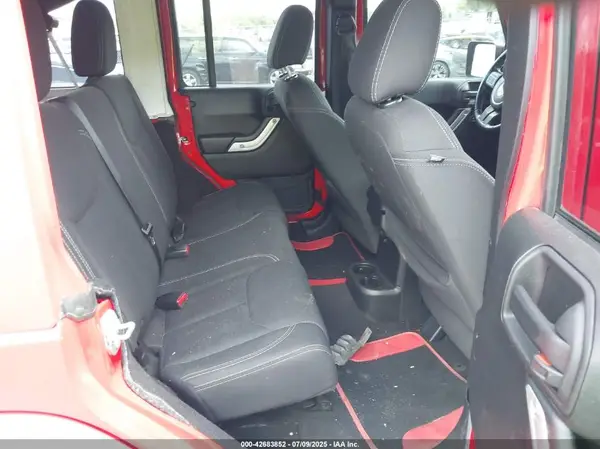1C4HJWEG9GL346517 2016 JEEP WRANGLER - Image 8