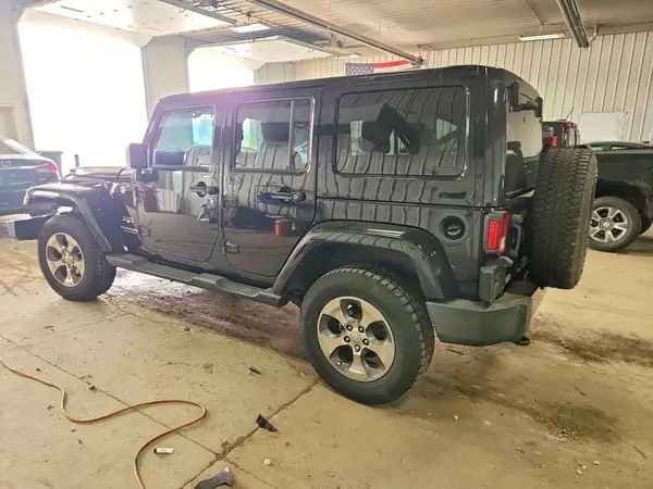 1C4HJWEG9HL567956 2017 JEEP WRANGLER - Image 2
