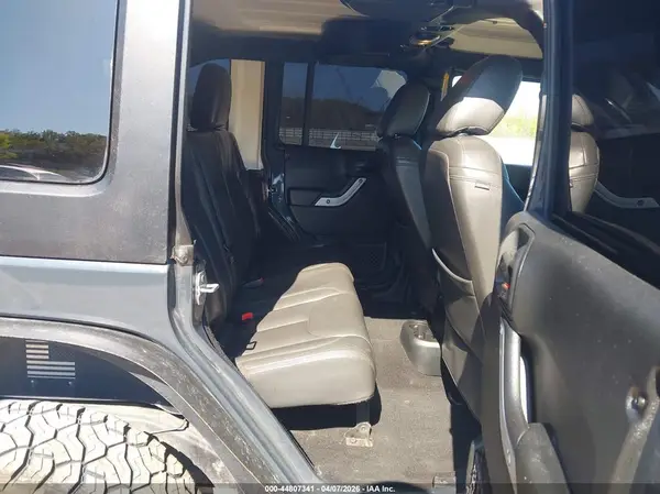 1C4HJWFG5HL633045 2017 JEEP WRANGLER - Image 8