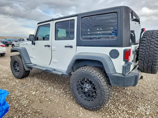 1C4HJWFG8GL109810 2016 JEEP WRANGLER - Image 2
