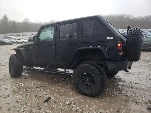 1C4HJWFG8HL581524 2017 JEEP WRANGLER - Image 2