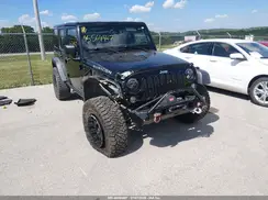 1C4HJWFG8JL915718 2018 JEEP WRANGLER