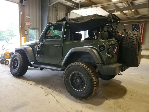 1C4HJXAG3MW559226 2021 JEEP WRANGLER - Image 2