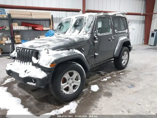 1C4HJXAG7PW545527 2023 JEEP WRANGLER - Image 2