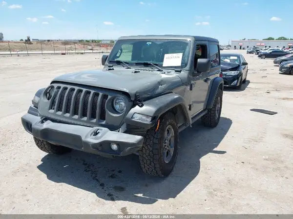 1C4HJXAG8MW569220 2021 JEEP WRANGLER - Image 2