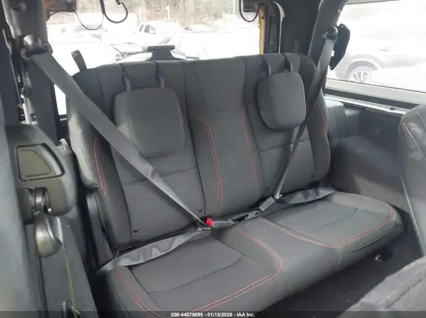 1C4HJXCG5MW768982 2021 JEEP WRANGLER - Image 8