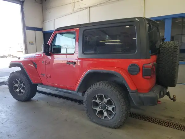 1C4HJXCG8JW261019 2018 JEEP WRANGLER - Image 2