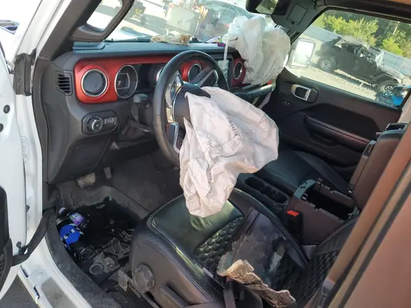 1C4HJXCN3LW158298 2020 JEEP WRANGLER - Image 8