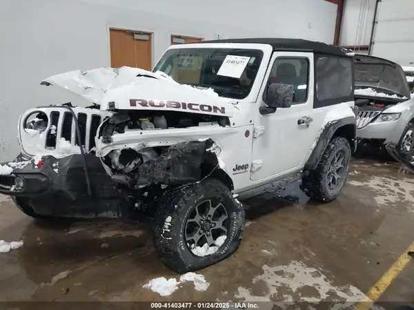 1C4HJXCN8JW236619 2018 JEEP WRANGLER - Image 2