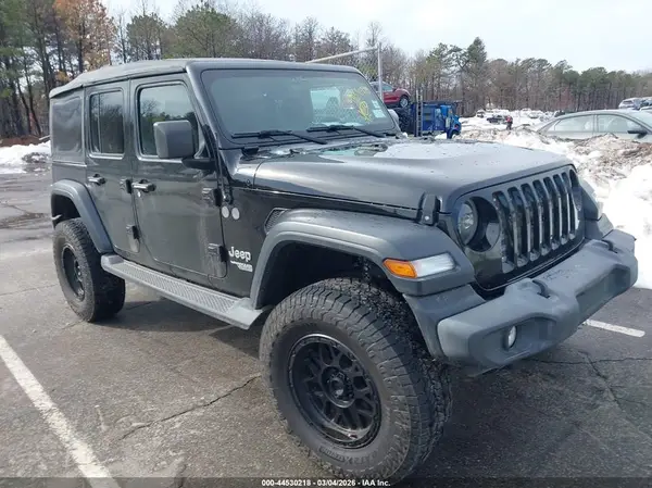 1C4HJXDG0JW257755 2018 JEEP WRANGLER