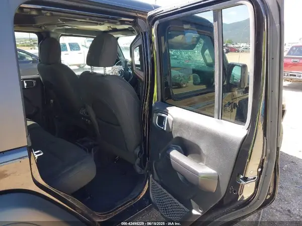 1C4HJXDG0JW300362 2018 JEEP WRANGLER - Image 8