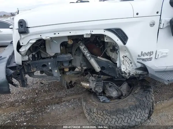 2019 JEEP WRANGLER auction photo 6